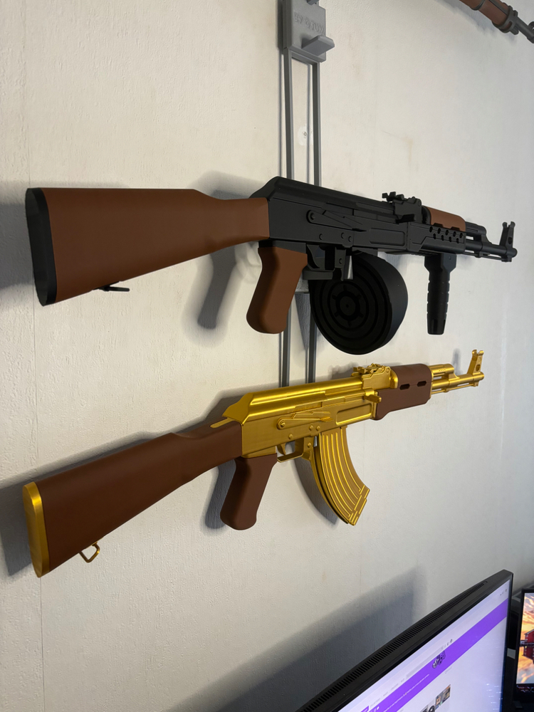 AK-47 Kalaşnikof (Keleş)