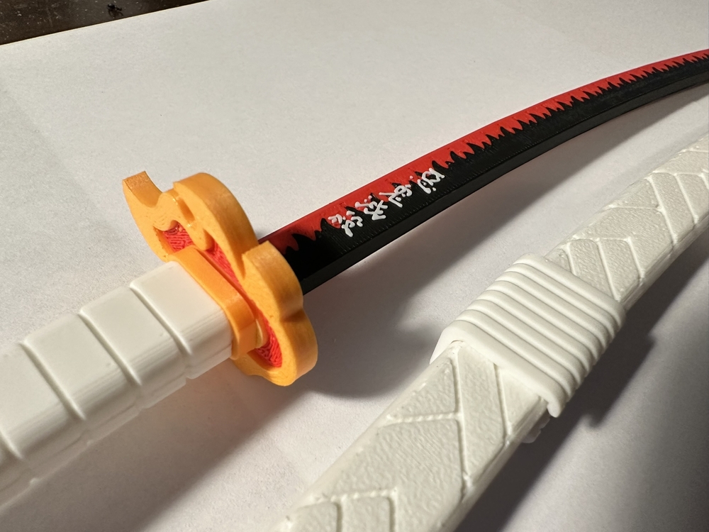 Demon Slayer - Rengoku Katana (32cm ve Yazılı)