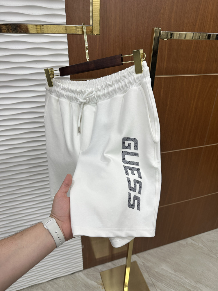 GUESS Baskı Detaylı İthal Beyaz Şort