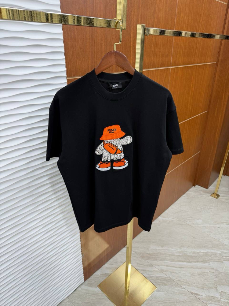FENDİ Küçük Adam İthal Siyah Tişört