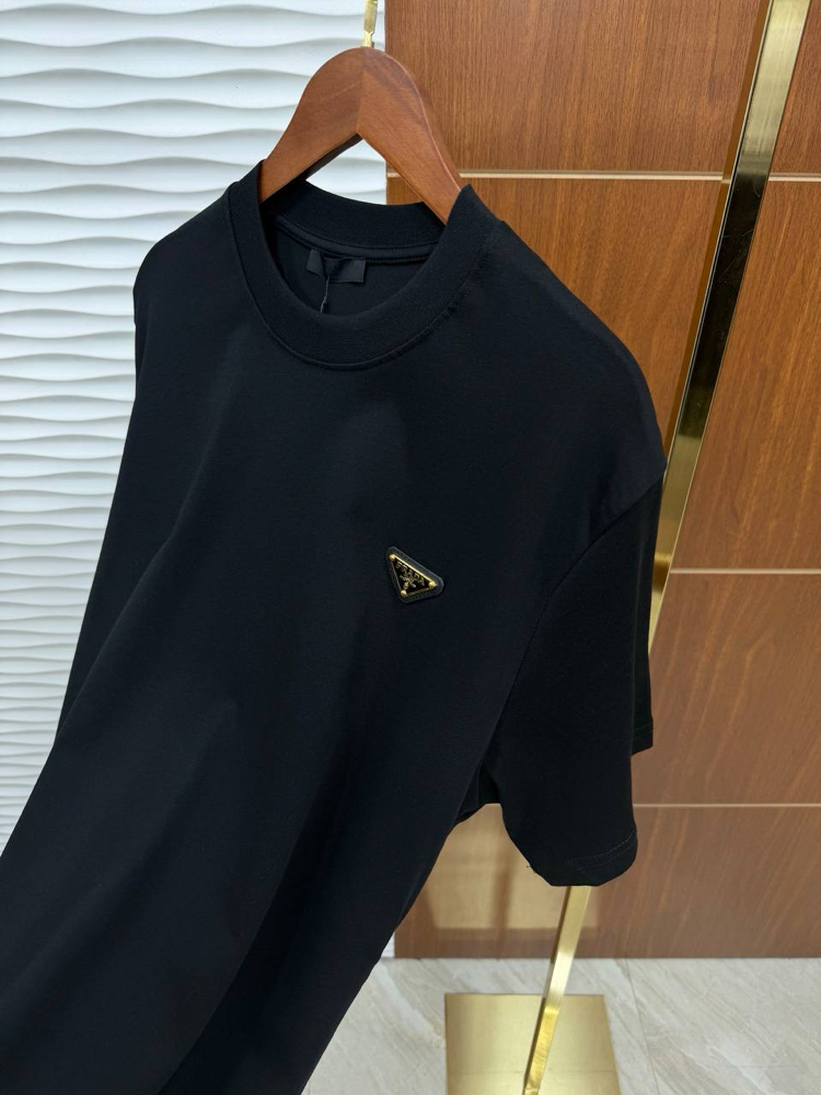PRADA Altın Logo Detaylı Basic İthal Siyah Tişört