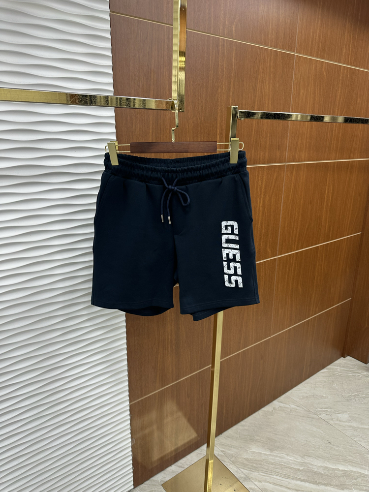 GUESS Baskı Detaylı İthal Laci Şort