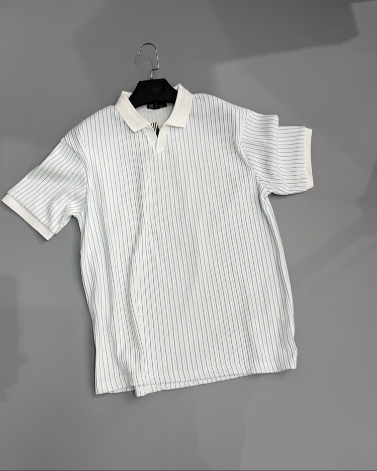 Ekru mavi polo yaka 