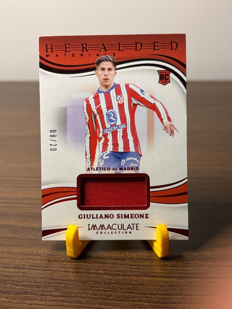 Giuliano Simeone Panini Immaculate Forma Parçası /20