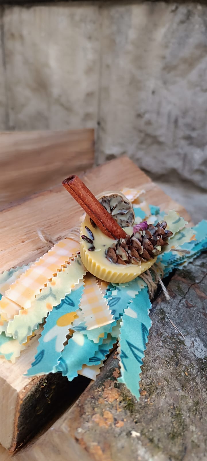 Doğal Şömine & Ateş Tutuşturucu – 4’lü Set
