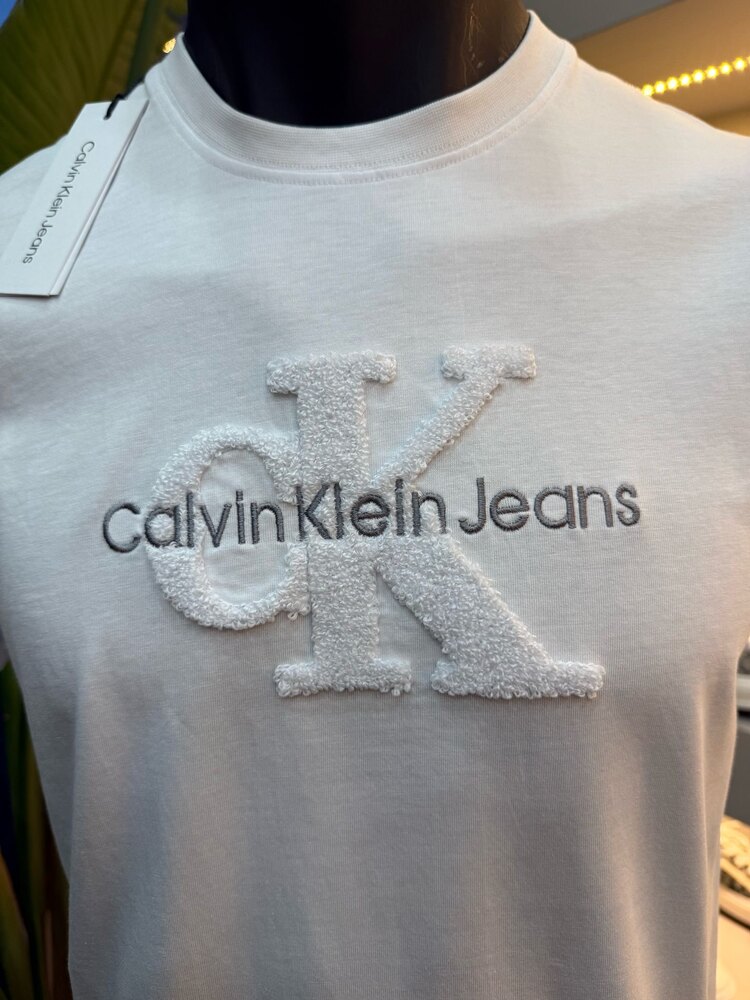 Calvin Klein Premium Tişört