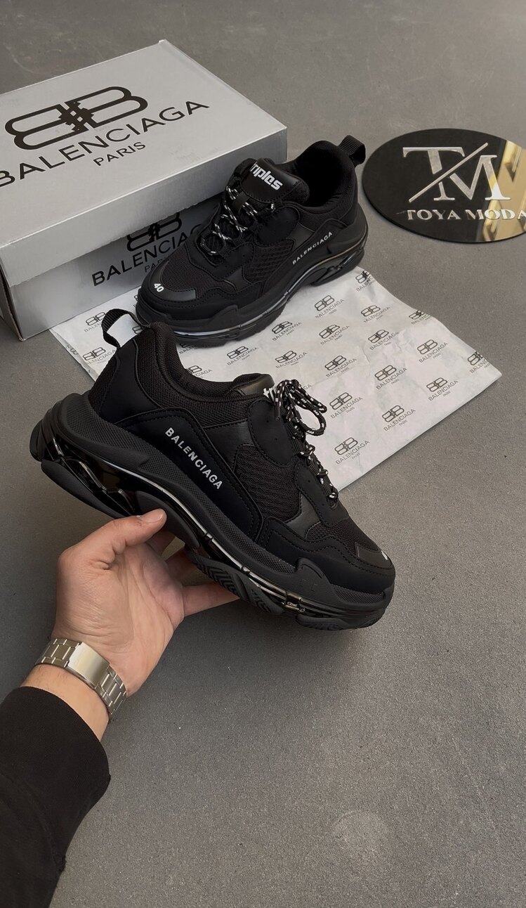 Balenciaga New Seasion