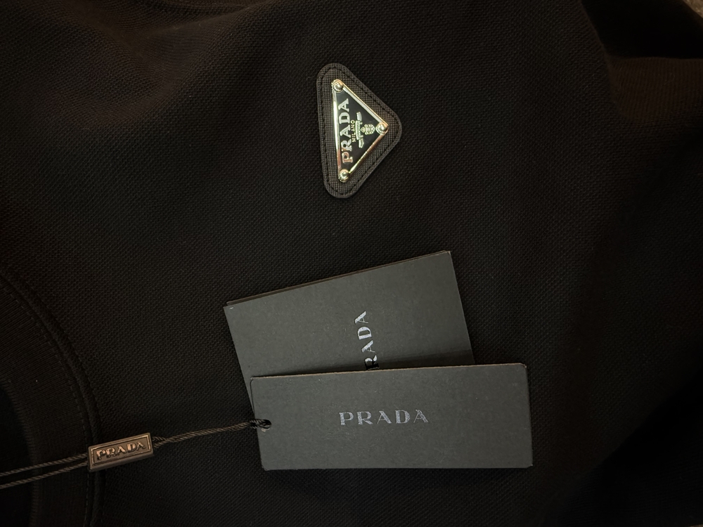 Prada Sweat Demir Logo