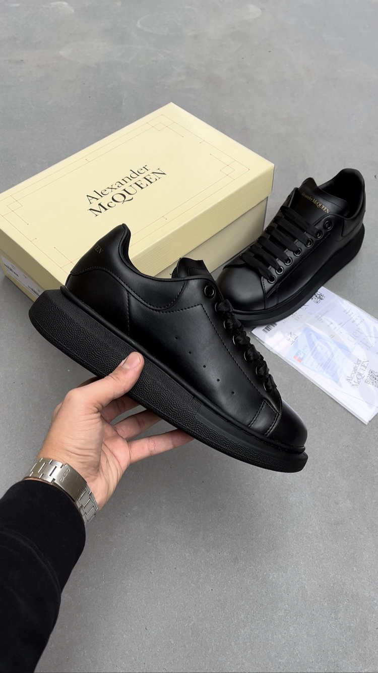 Alexander Mcqueen