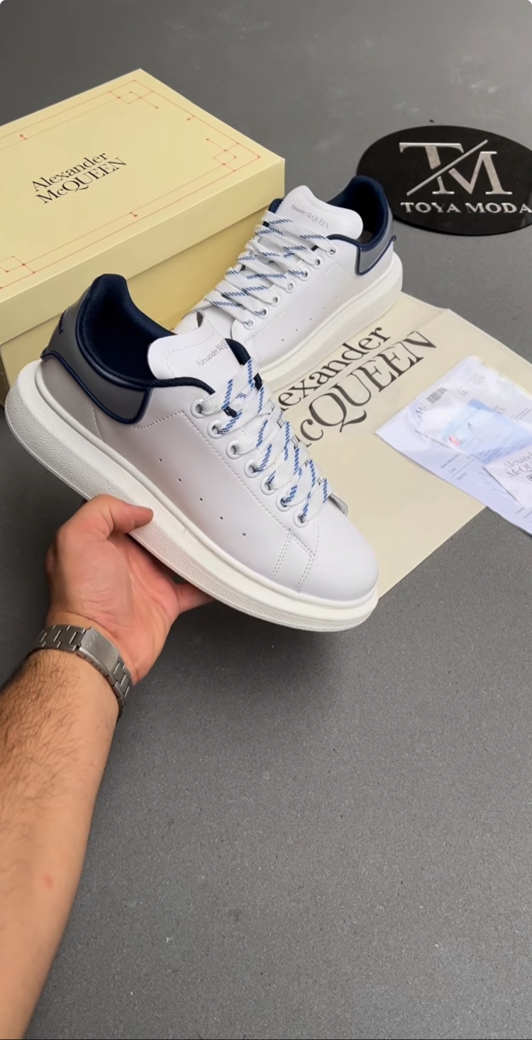 Alexander Mcqueen