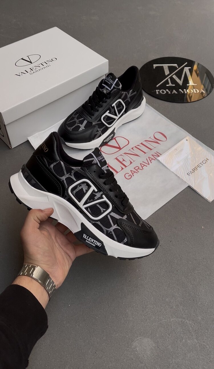 Valentino ‘Yeni Sezon’