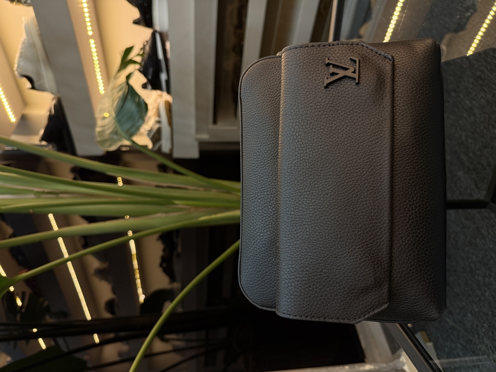 Louis Vuitton Aerogram