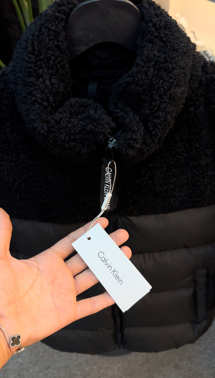 Calvin Klein Mont