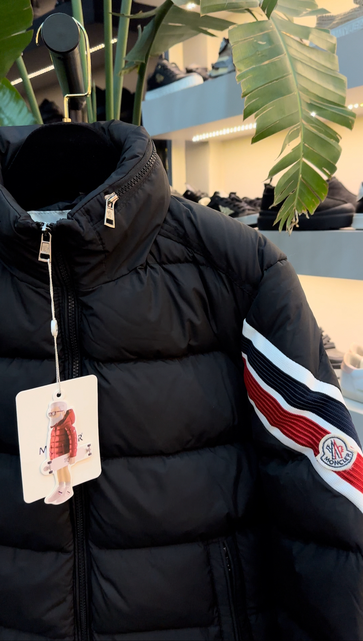 Moncler Re-Nylon Premium Mont