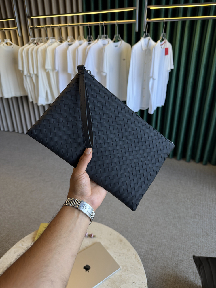 Bottega Veneta El Portföyü
