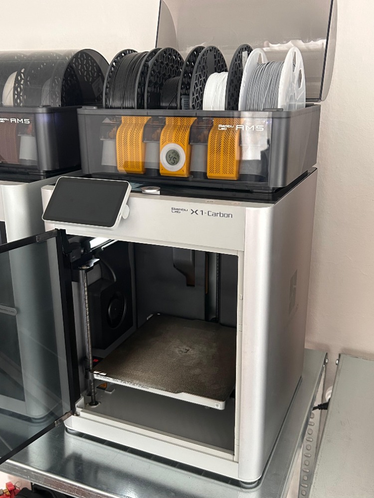 Bambu Lab X1-Carbon Combo 3D Printer