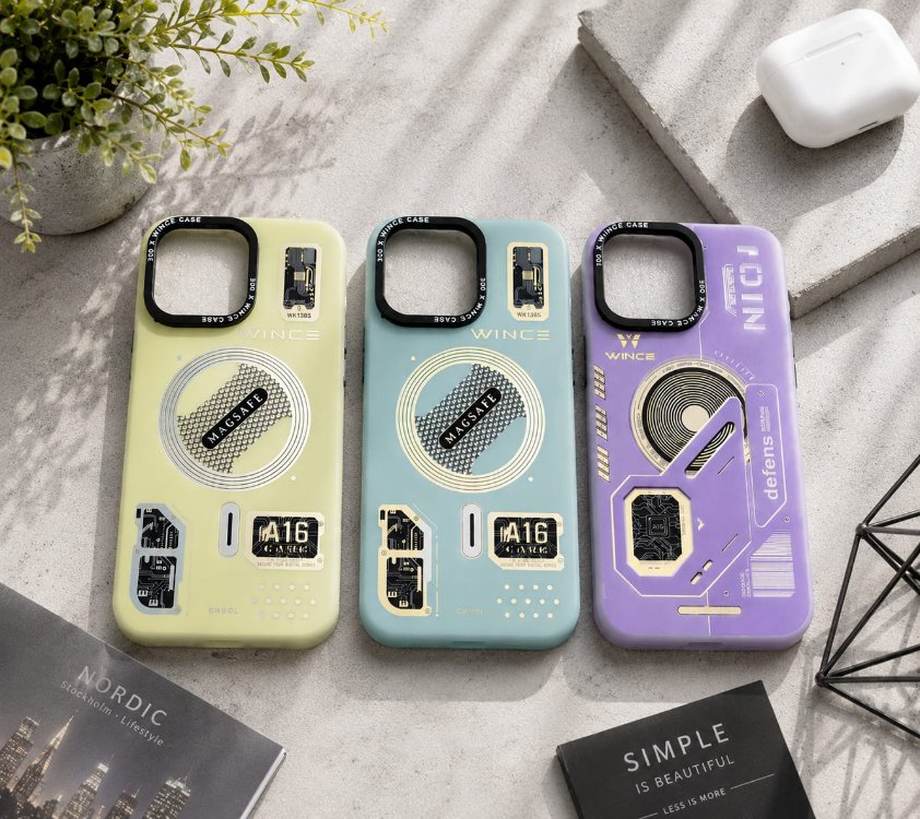 HOLOGRAM CASE