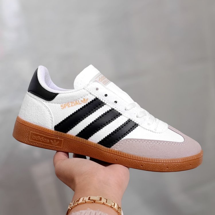 Adidas spezial