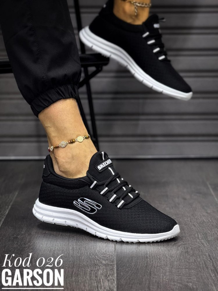 skechers