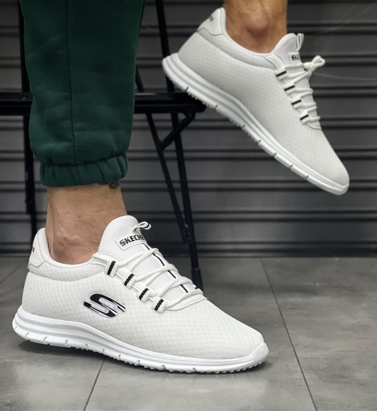 Skechers
