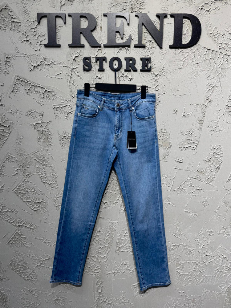 Emporio Armani Jean