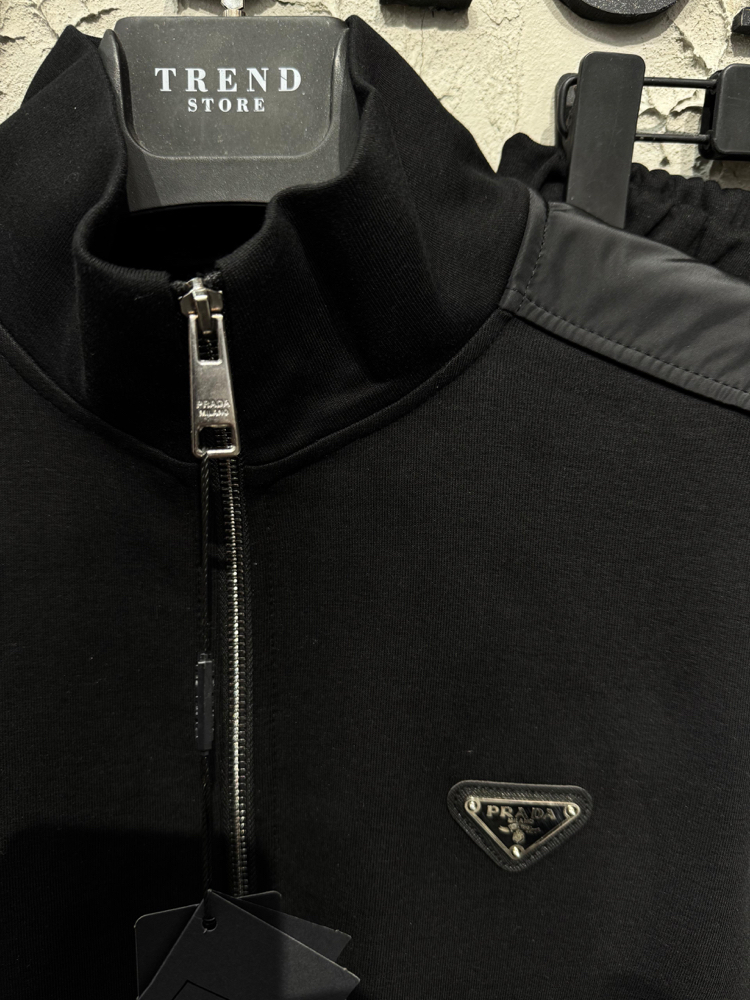 Prada Eşofman Takımı