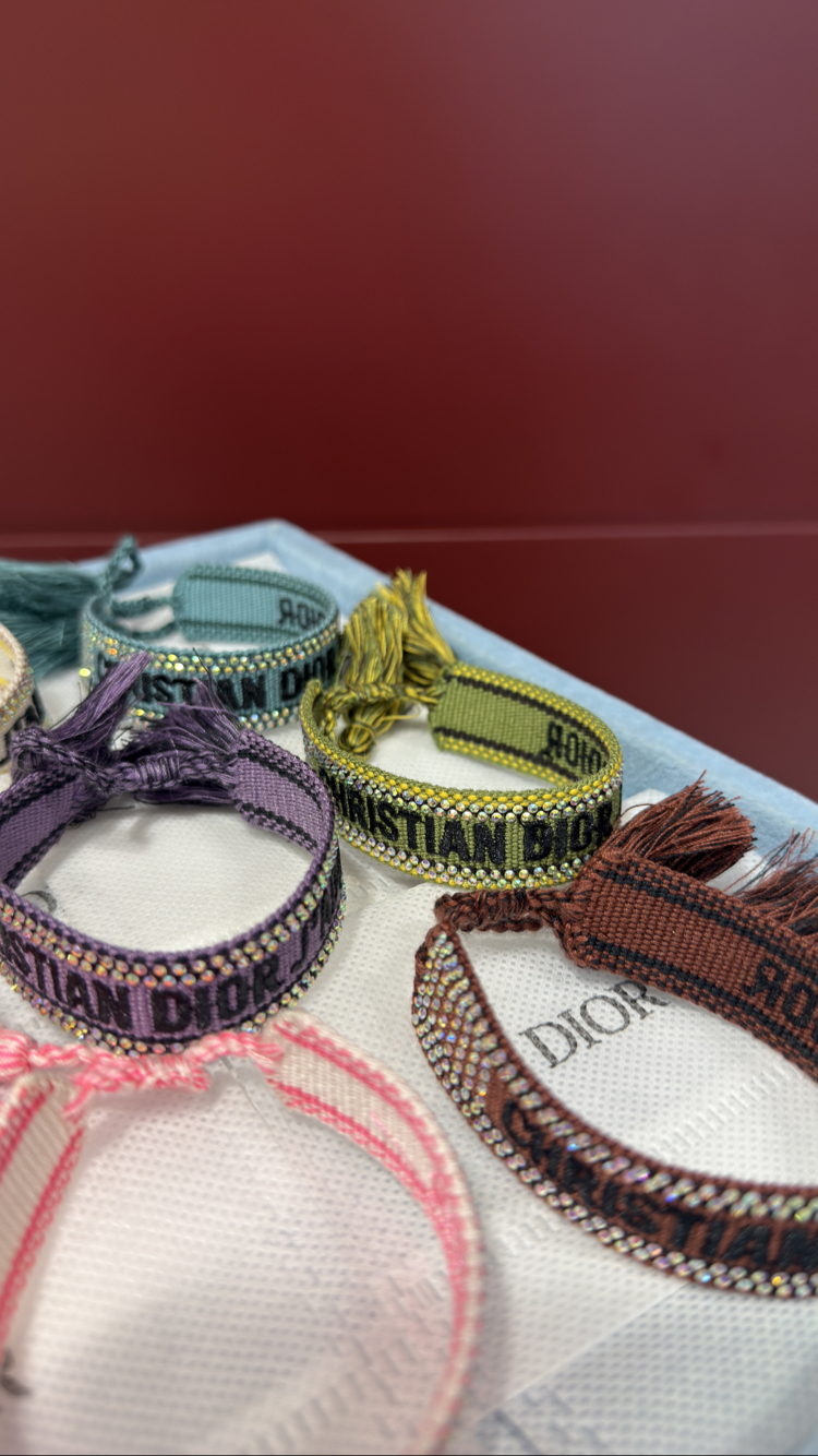 Dior Yeşil Taşlı İthal İp Bileklik 
