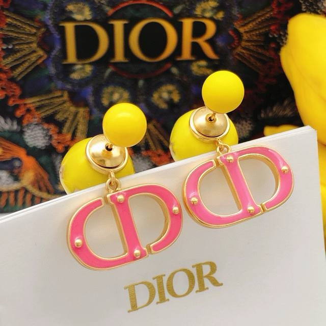 Dior Sarı Pembe İthal Küpe 