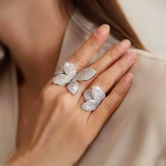 İthal Marka Tasarım Silver Yüzük