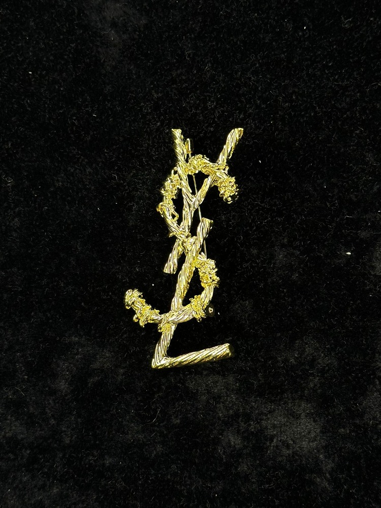 YSL Broş