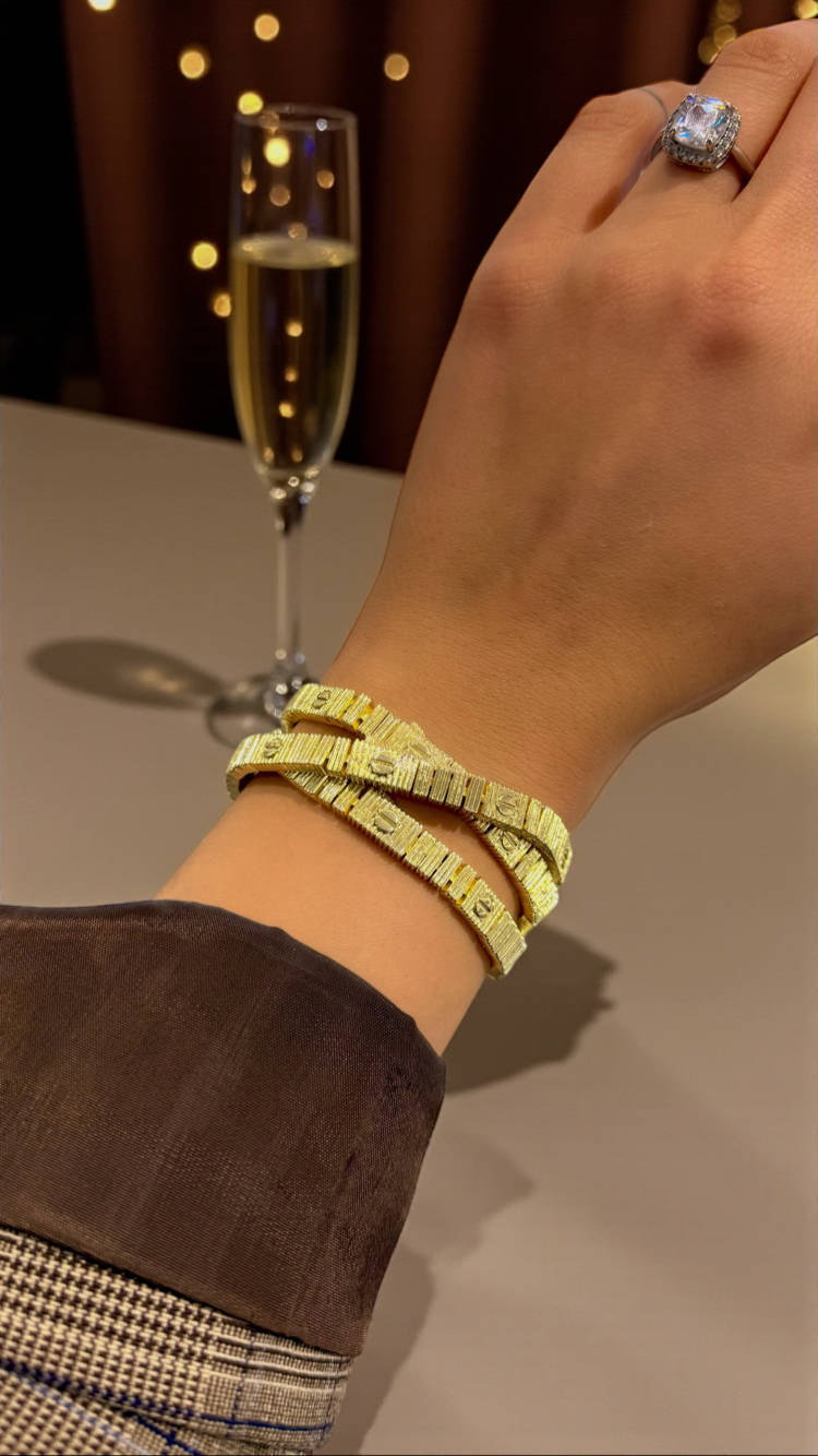 Cartier Love Seri Gold Bileklik
