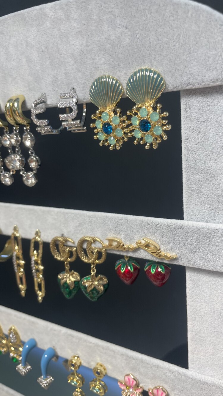 Tasarım Mavi Çiçek Küpe