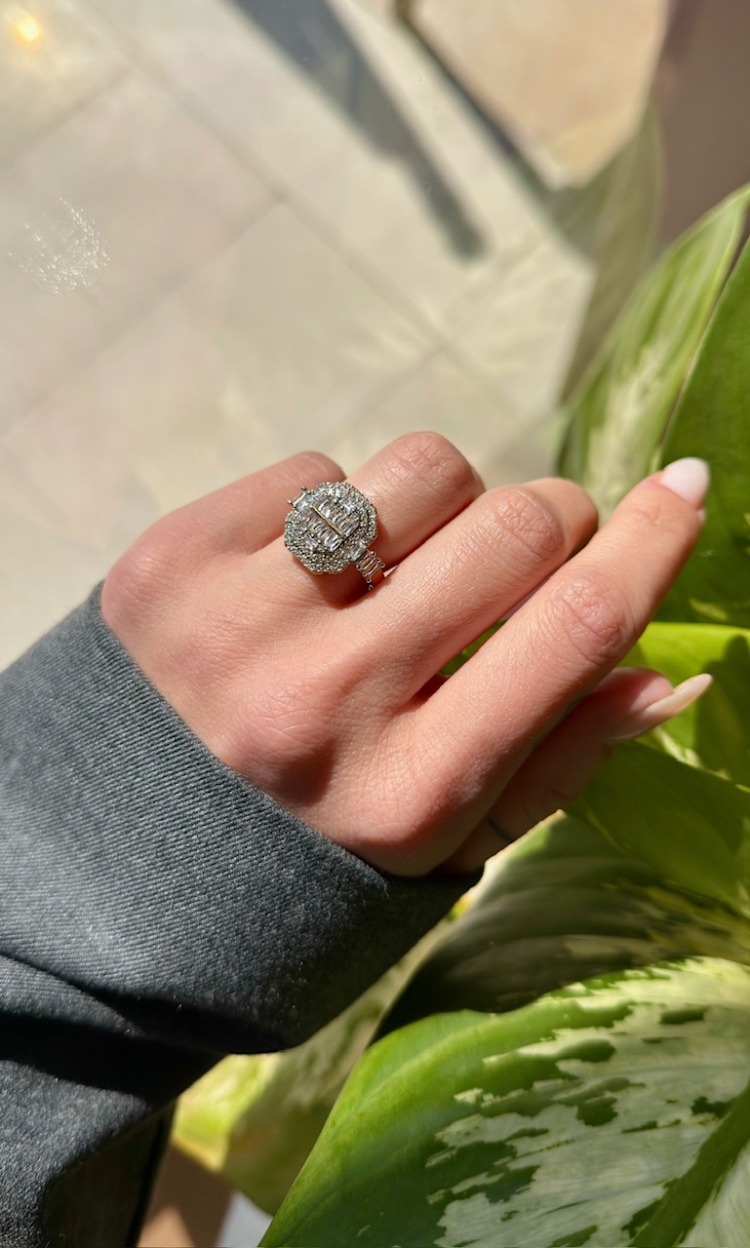 Gold Silver Zirkon Detay Kare Baget Tektaş Yüzük