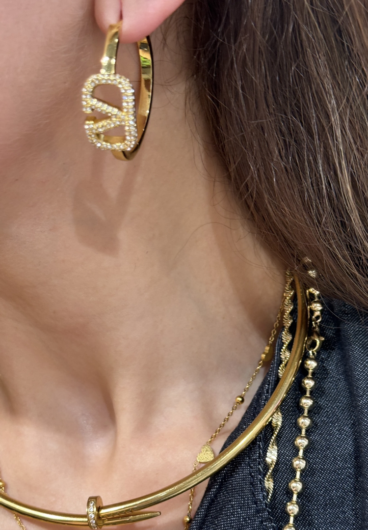 VLTN Orta Boy V Zirkon Logo İthal Gold Küpe