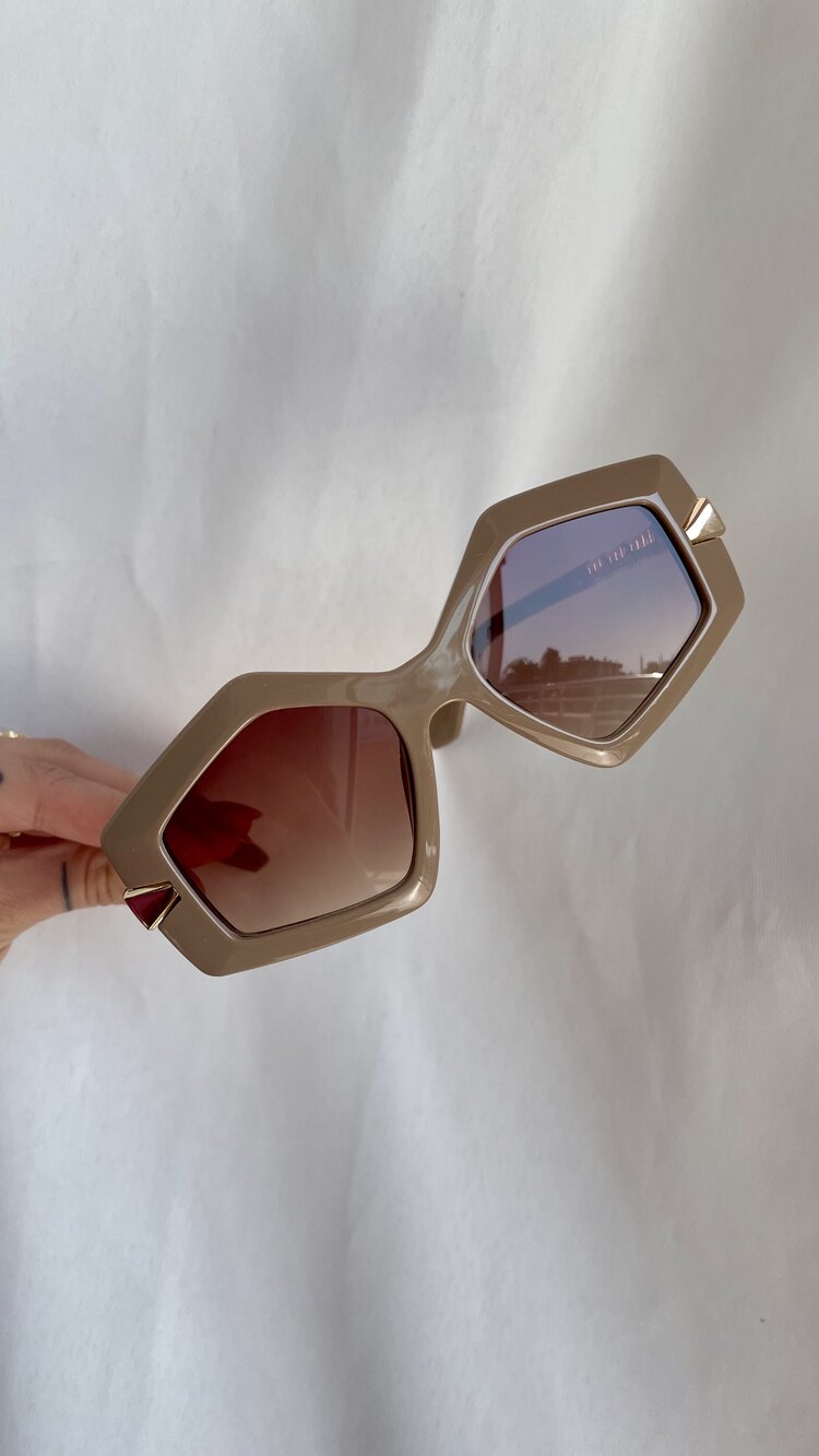 Bvlgari Model Vizon Güneş Gözlüğü 