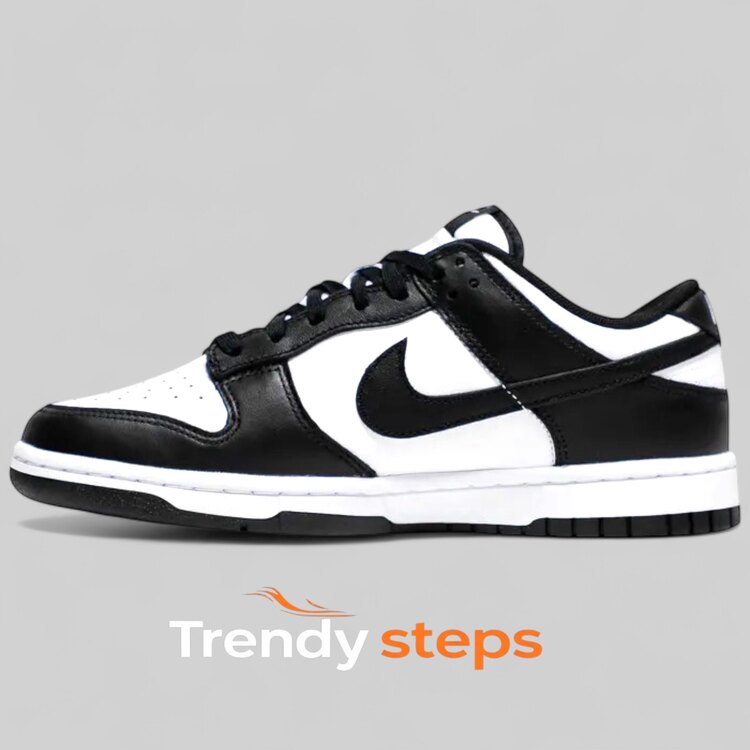 Nike Dunk Low 'Black White