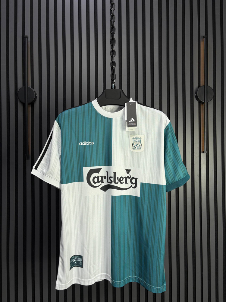 İsimsiz - Liverpool Turkuaz/Beyaz Retro Forma