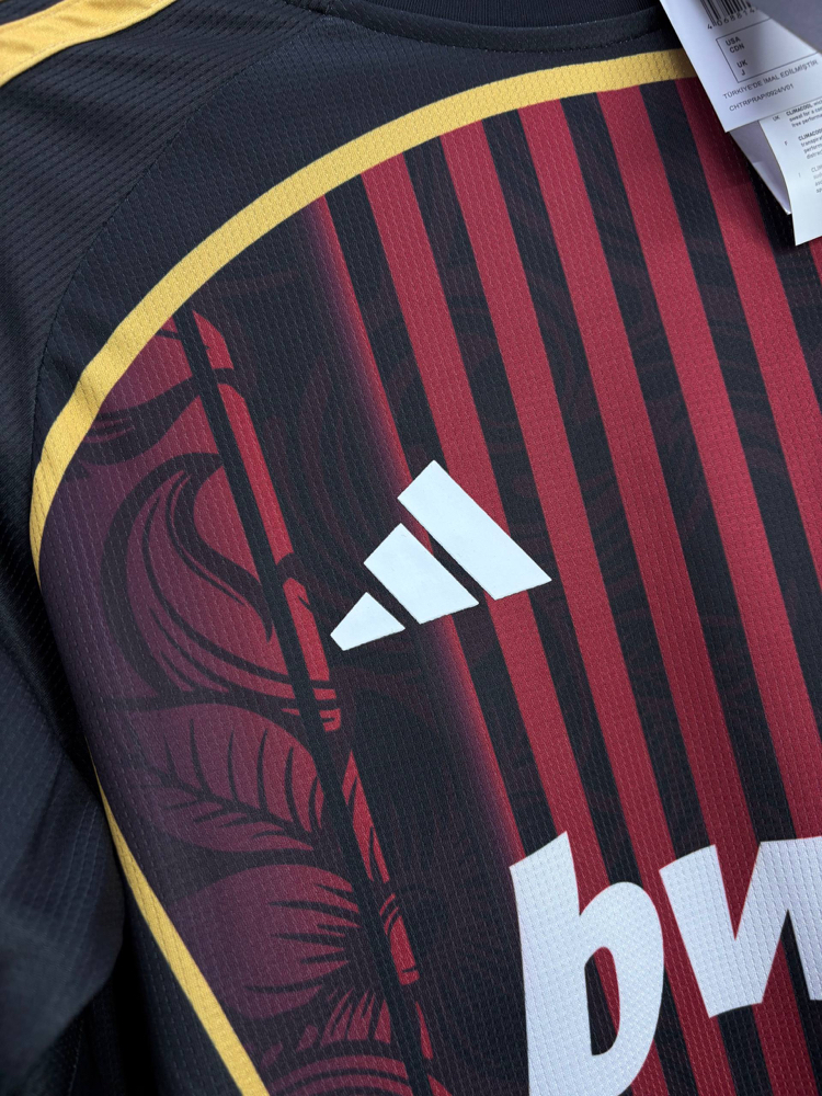  Ibrahimović #11 - AC Milan İç Saha Forma