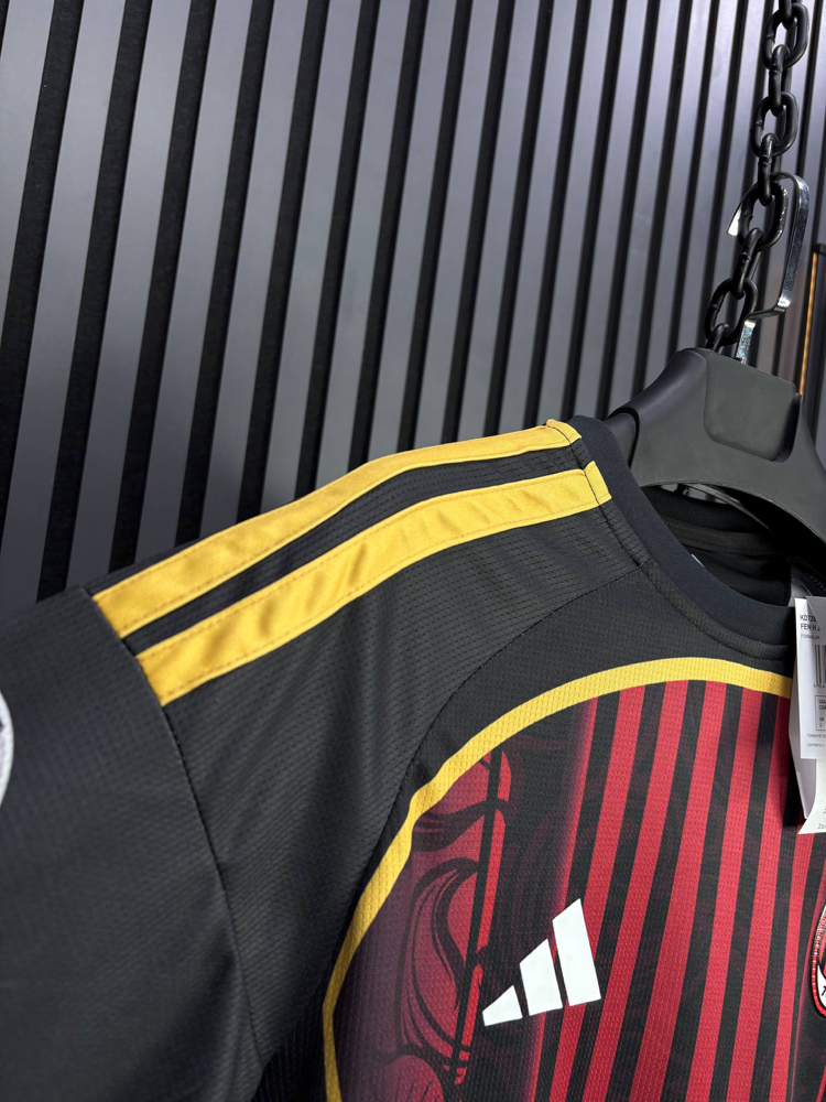  Ibrahimović #11 - AC Milan İç Saha Forma
