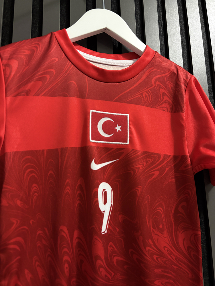 Çocuk-Barış#9-Türkiye Milli Takım Çocuk Forma Takımı – Kırmızı Deplasman