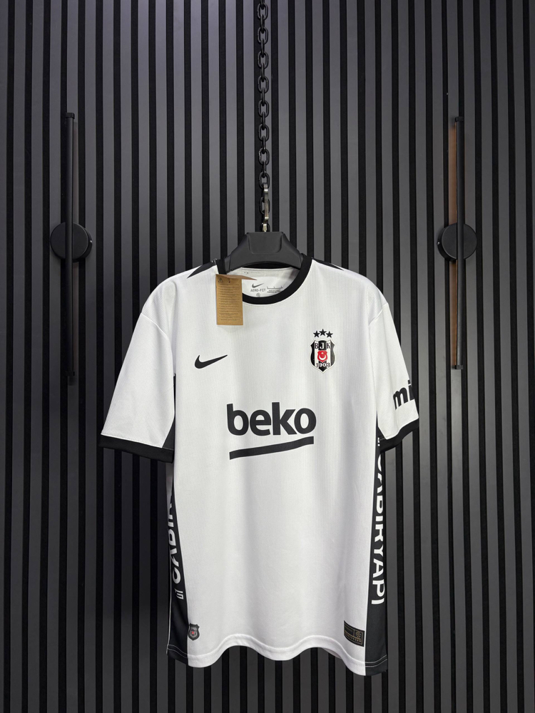 İsimsiz - Beşiktaş 2026-2027 İç Saha Forması
