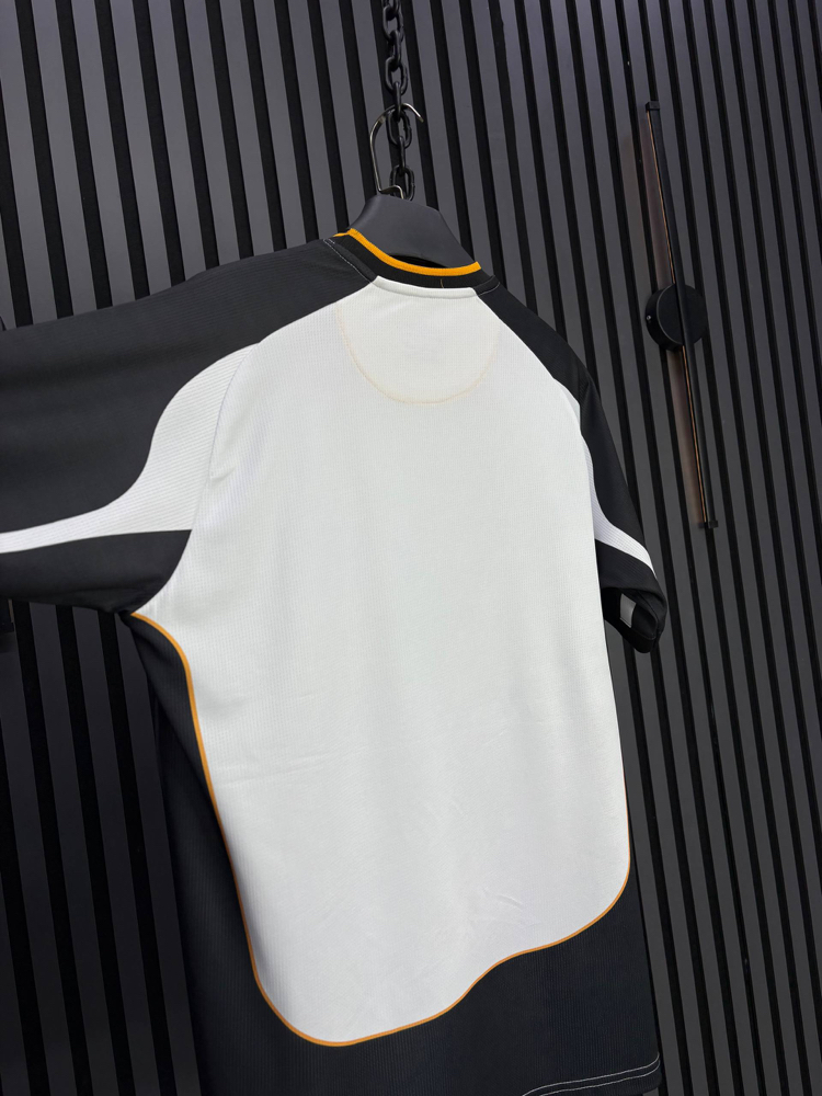 İsimsiz-Manchester United Retro Forma