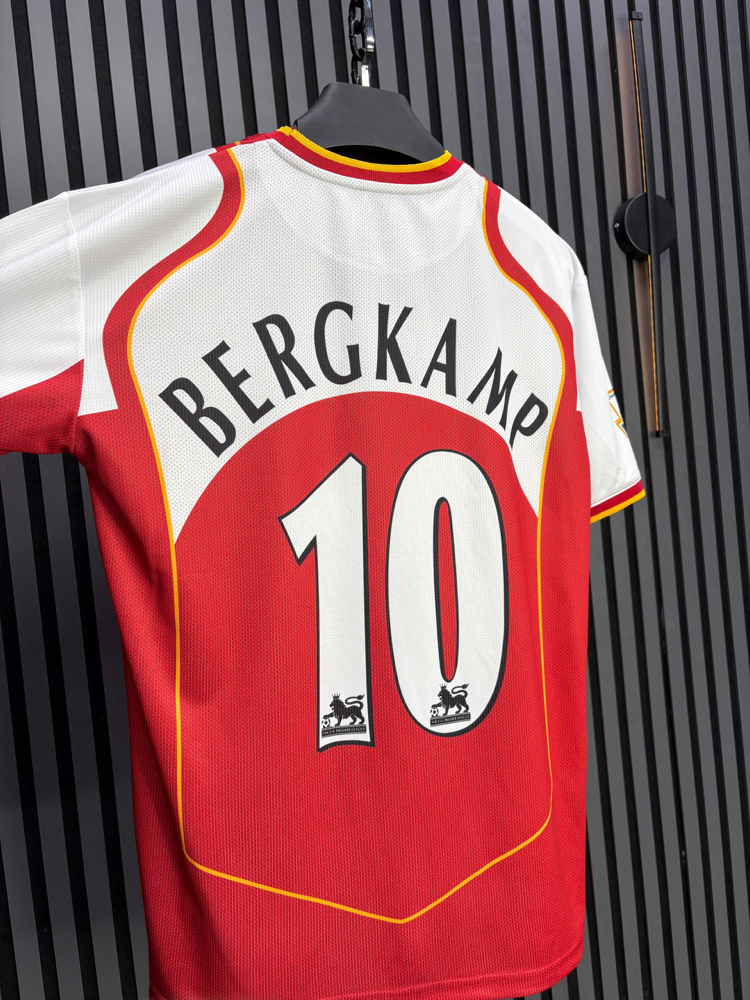 Dennis Bergkamp #10 | Arsenal 2004 Retro Forma