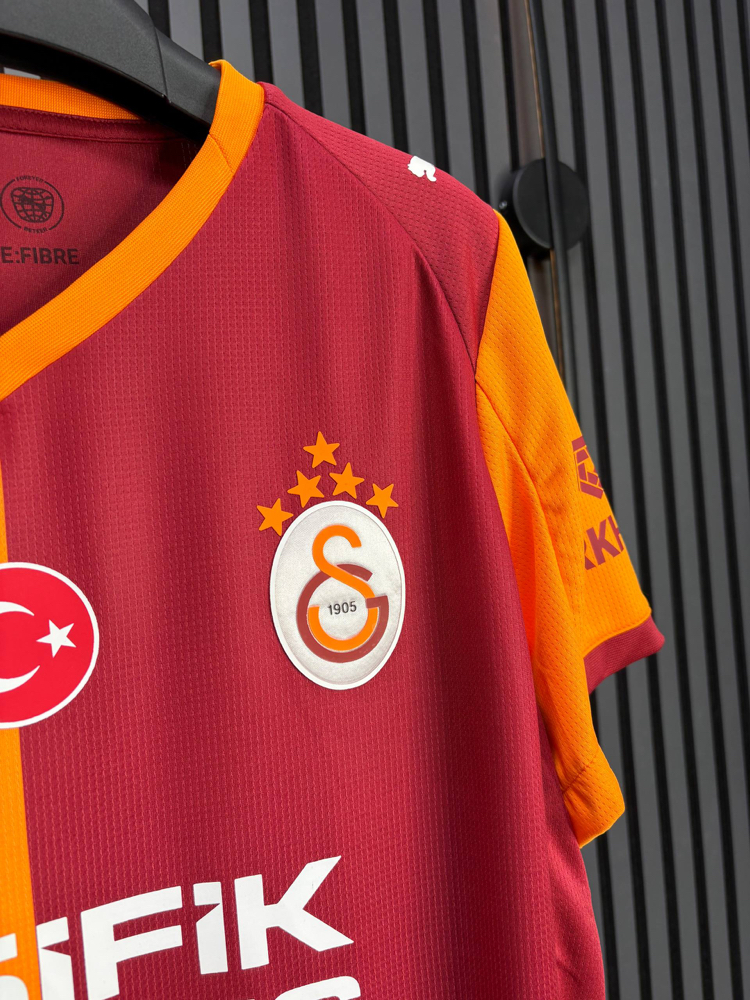 İsimsiz - Galatasaray 2025/26 İç Saha Forma – Premium (Birebir Aynı)