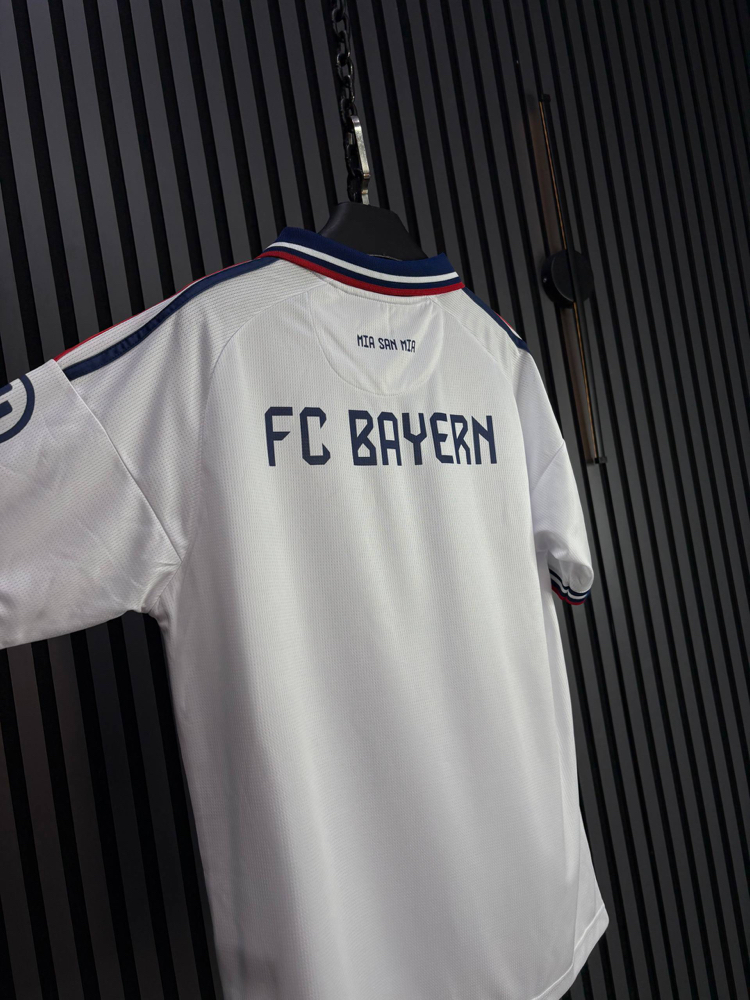İsimsiz - Bayern Münih Deplasman Forması 2026-2027
