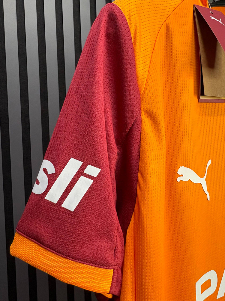 İsimsiz - Galatasaray 2025/26 İç Saha Forma – Premium (Birebir Aynı)