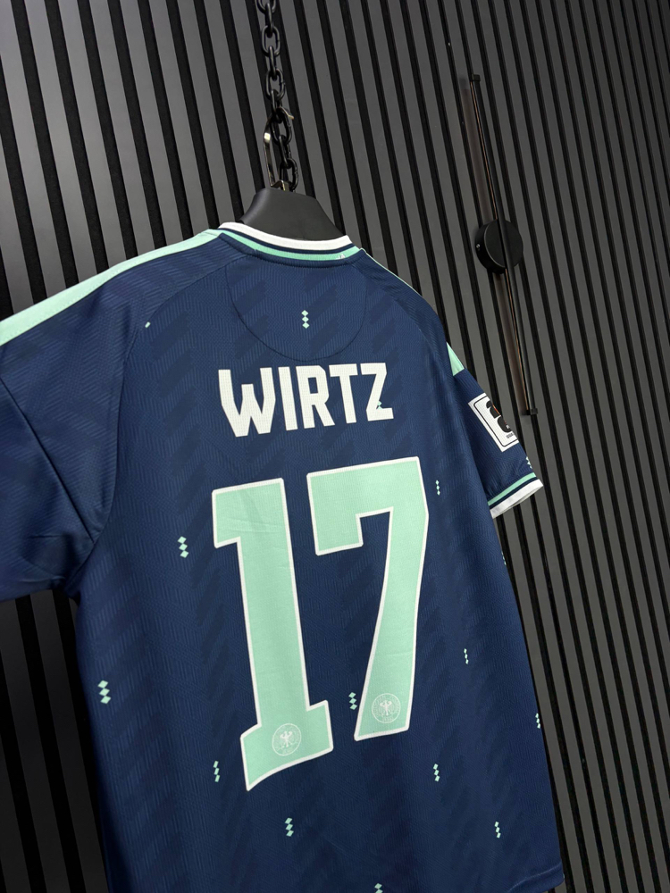 WIRTZ #17 – Almanya 2026 Deplasman Forma