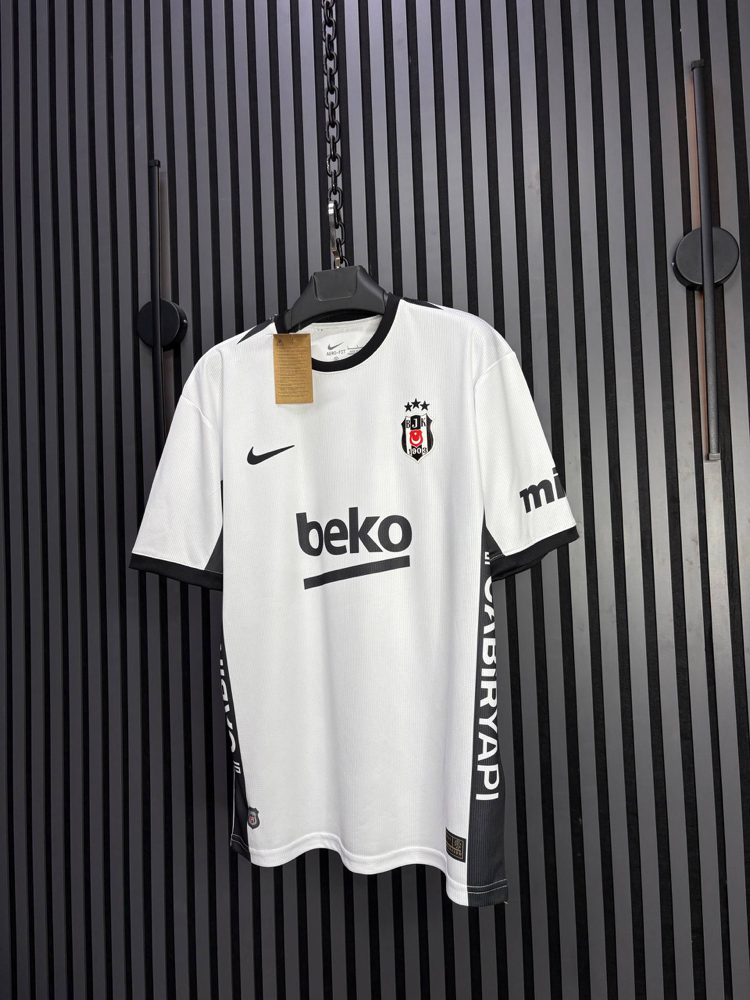 İsimsiz - Beşiktaş 2026-2027 İç Saha Forması