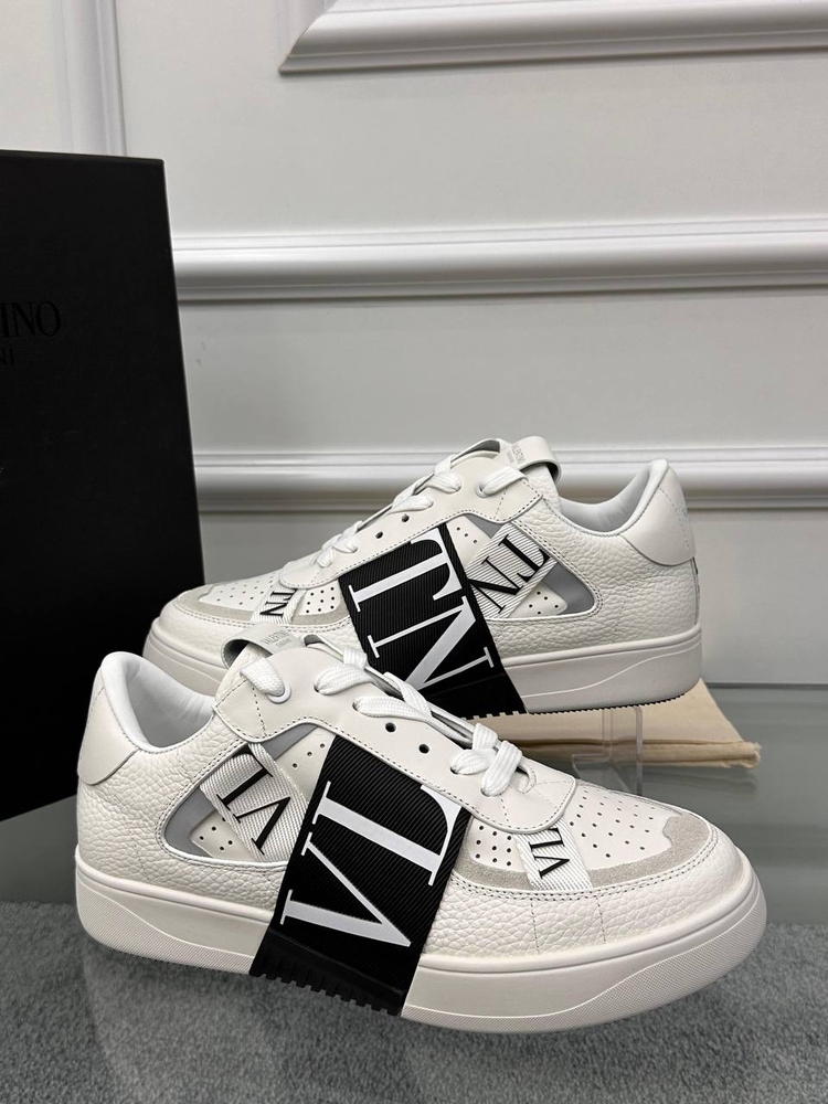 Valentino Garavani İthal Premium Beyaz