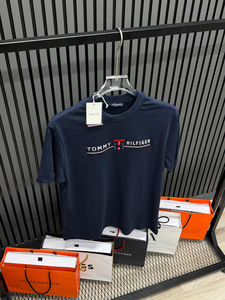 Tommy Hilfiger